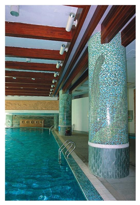 供应洛阳便宜的玻璃游泳池马赛克公司