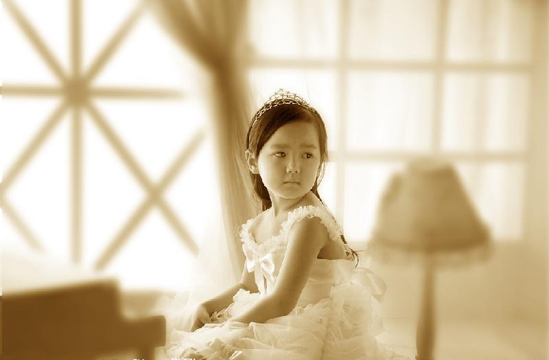 供应杭州宝宝孕妇照儿童写真12年专业图片