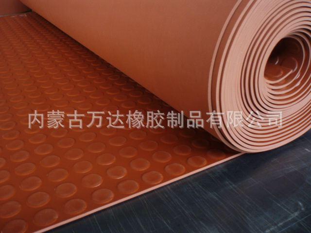供应内蒙古 包头 鄂尔多斯 乌海 橡胶板 橡胶垫 橡皮垫 胶皮垫图片