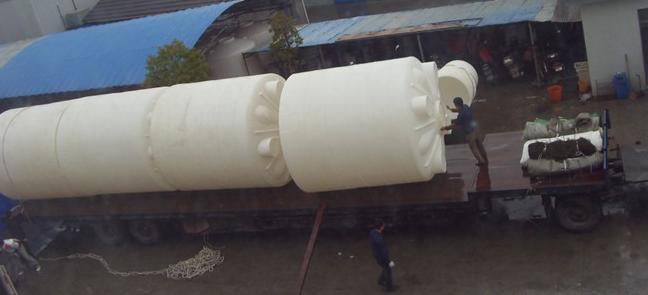 供应内蒙大型水塔10T水塔 包头10吨塑料桶 西安10T塑料桶图片