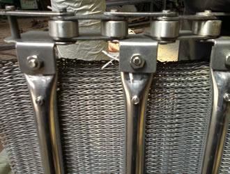 衡水市安平厂家生产不锈钢输送带链条厂家