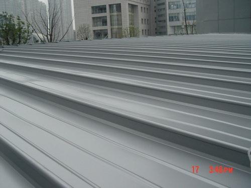 供应YX51-470型铝镁锰屋面板/广东YX51-470型铝镁锰屋面板供应/广东YX51-470型铝镁锰屋面板厂家直销