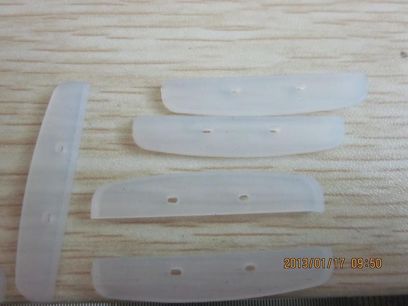 供应透明色硅胶条硅胶异形硅胶条垫
