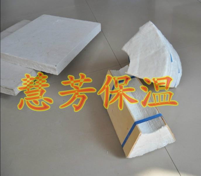 供应耐火保温陶瓷标准纤维折叠块图片