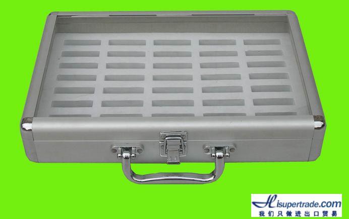 供应郑州铝盒航空箱色卡箱工具箱道具箱图片