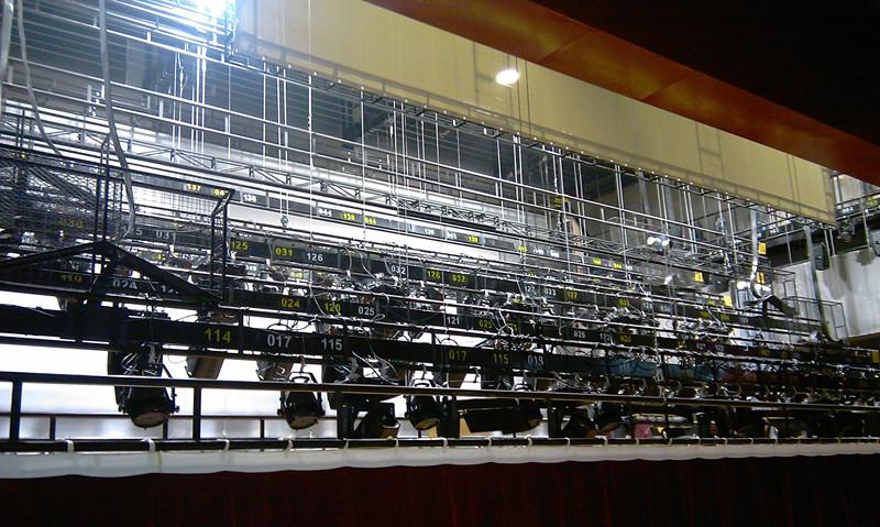 供应北京舞台机械制作公司电动舞台电动升降吊杆制作公司舞台设备公司图片