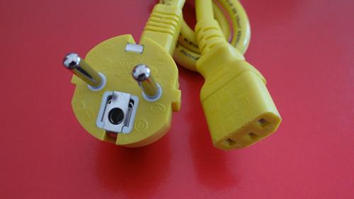 供应VDE插头电源线-VDE认证电源线-电源线厂家(容川达)