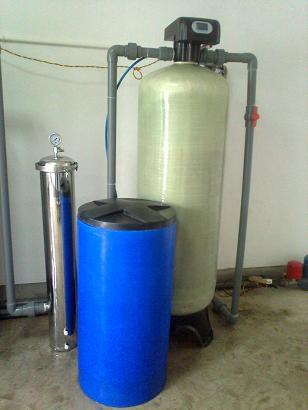 供应软水器昆明锅炉全自动软水器云南三塔式流动床软水设备