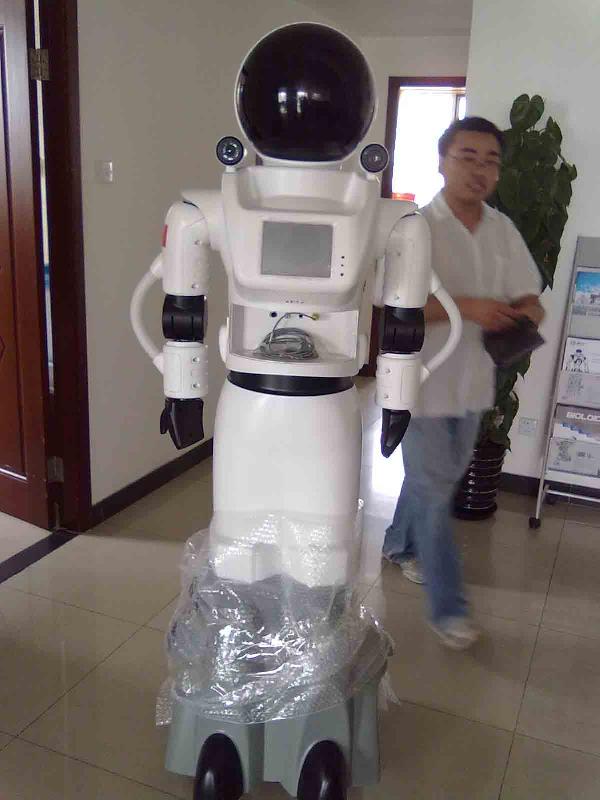 供应人形机器人迎宾机器人