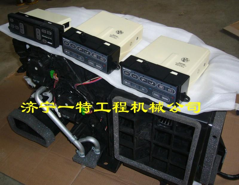 小松电器件PC220-7小松空调主机 控制面板 显示屏 电脑板纯正件图片