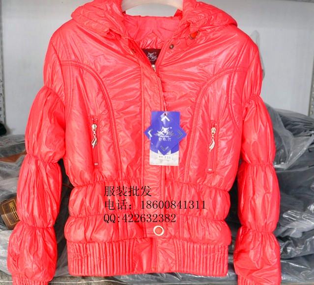 全北京最低价外贸库存尾货服装批发卫衣20万现货供应，包装袋齐全