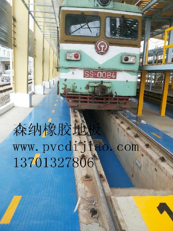 供应北京橡胶地板 橡胶地板施工