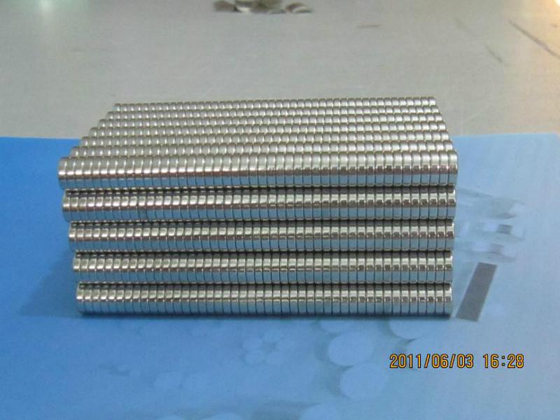 深圳回收钕铁硼料头，东莞回收钕铁硼边角料，惠州回收强磁