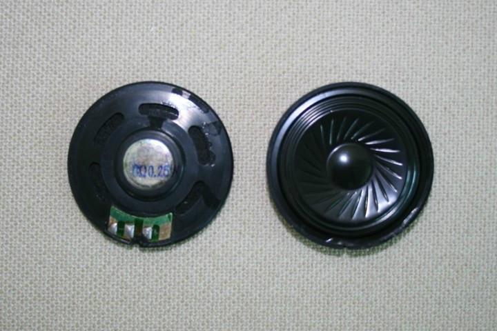 供应塑胶喇叭28 36 40mm内磁振膜8欧0.25w超薄扬声器喇叭