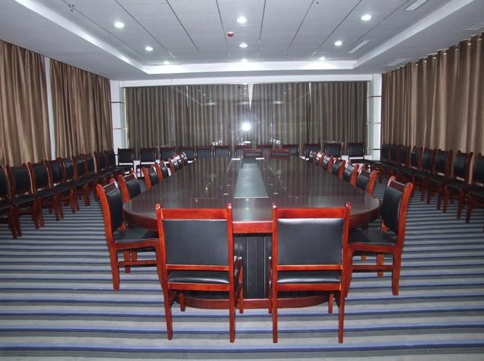供应郑州能提供一百人会议室的酒店