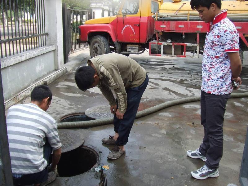供应苏州吴中区清理污水池清理化粪池68282895