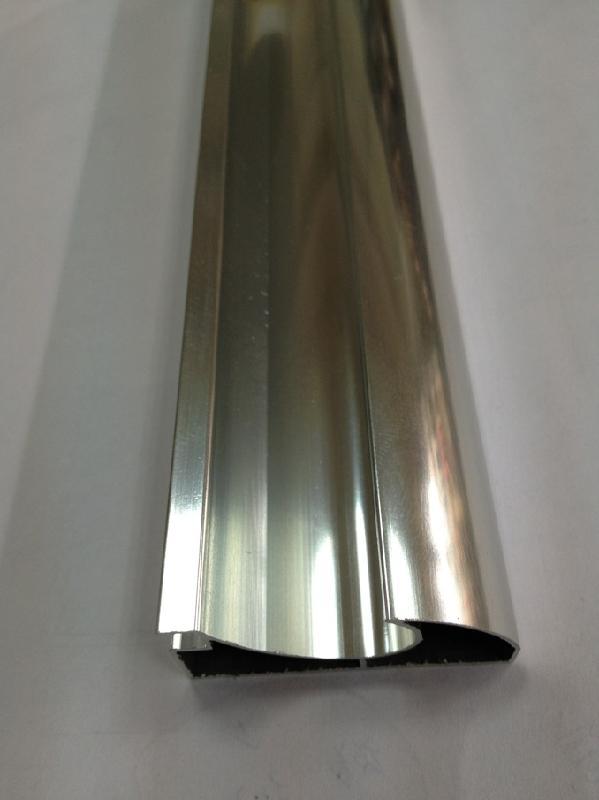 供应湖南晶钢门铝材 长期大量稳定公司全国优质铝型材