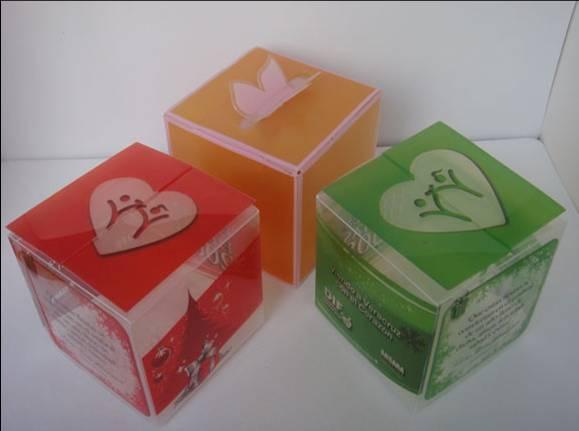 供应PVC折盒供应商找深圳正东、PVC胶盒、奶瓶环保折盒包装