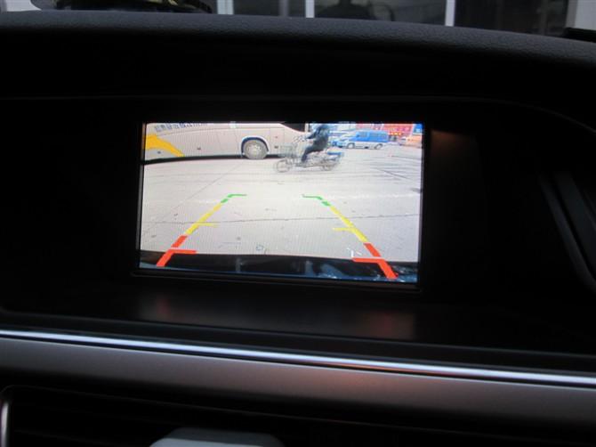 奥迪改带标尺CCD倒车摄像头360全景泊车系统图片