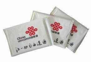 供应黄江面巾纸荷包纸巾加工厂家电话/专业生产各类广告纸巾