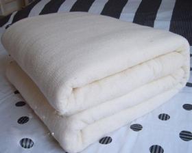 供应棉被厂家直销，医用床上用品专业医用纺织品牌.