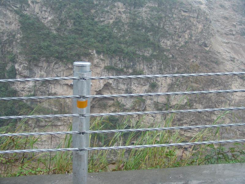 贵州遵义景区缆索护栏│钢丝绳护栏