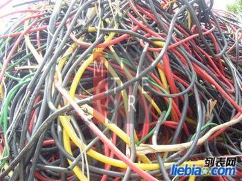 电线电缆回收，价格合理，量大上门回收，青岛废旧物品回收图片