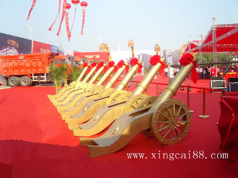 打响上海礼炮，上海供应皇家礼炮、仿古礼炮、小钢炮、彩带炮图片