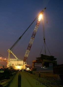 供应北京设备搬运人工搬运就选北京京城起重吊装搬运公司