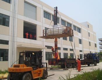 供应北京大型设备起重吊装搬运公司，大型设备吊装搬运，设备装卸运输图片