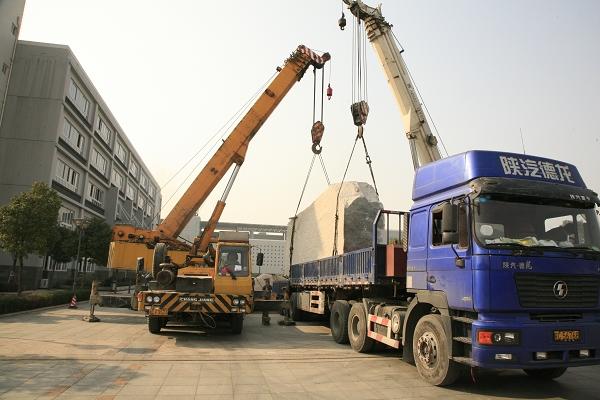 供应北京厂房搬迁，搬厂，大型机器设备装卸运输就为图片