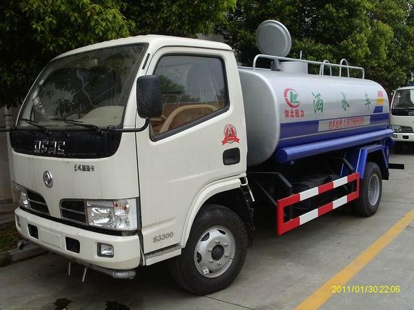 供应东风园林绿化洒水车12吨洒水车
