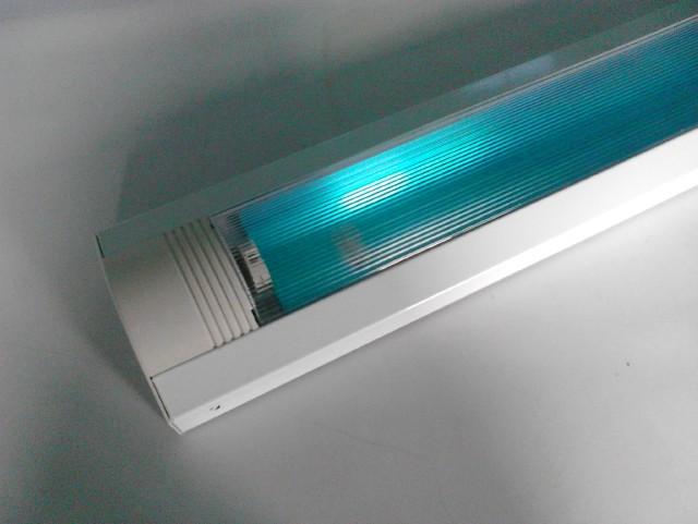 LED日光灯管支架蓝透明罩批发