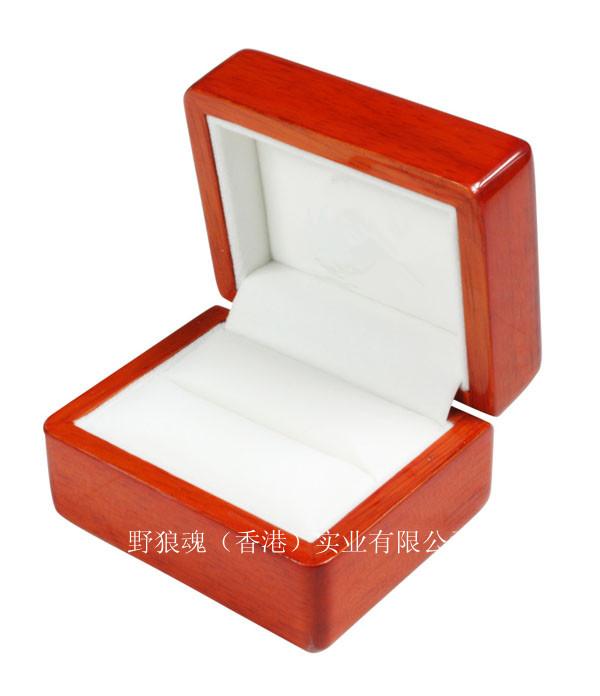 珠宝盒高档木盒包装东莞木盒供应珠宝盒高档木盒包装东莞木盒