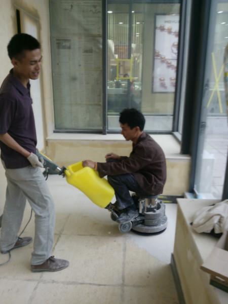供应吸尘器-海南清洁服务公司