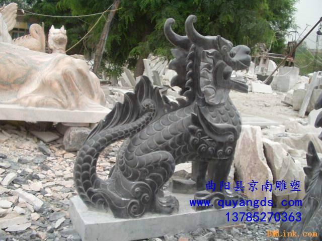 供应青石雕塑动物麒麟京南雕塑