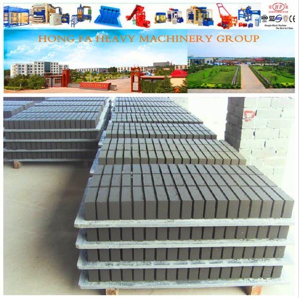供应免烧砖托板砖机塑胶板在广西南宁有托板工厂图片