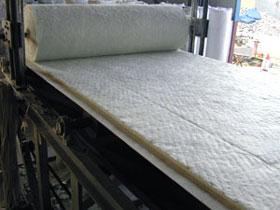 高温隧道窑隔热节能用硅酸铝甩丝毯批发
