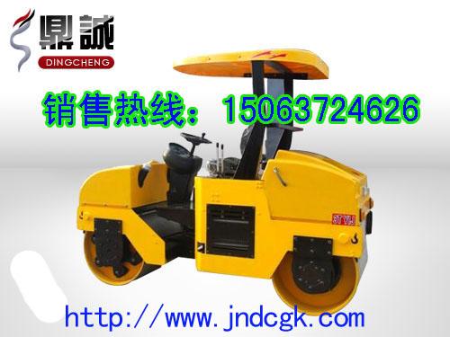 上海专用3吨双钢轮压路机 座驾式压路机图片