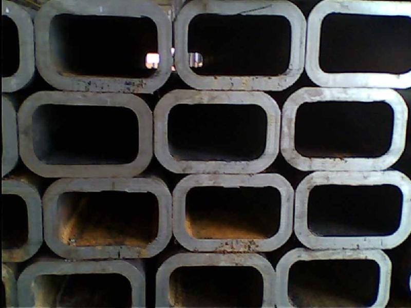 供应Q235厚壁方钢管Q235厚壁方管厂家图片