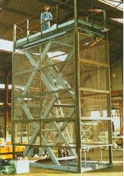 供应10吨大型升降机升降货梯