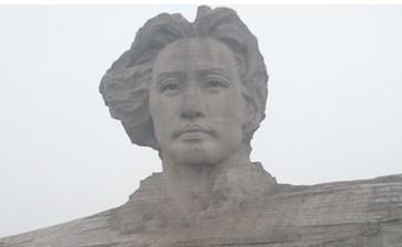 供应汉白玉毛泽东雕像图片