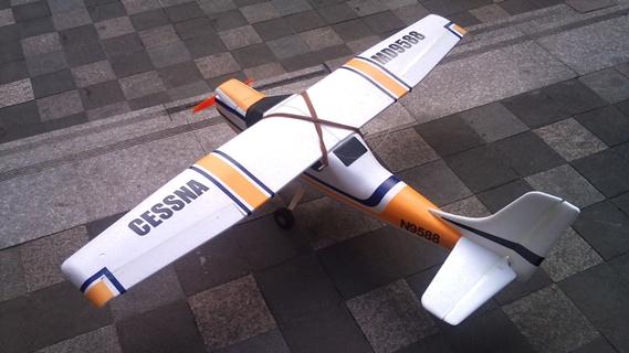 供应赛斯纳遥控滑翔机成都航模固定翼