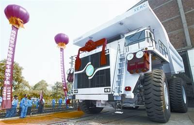 供应深圳电机修理热喷涂设备大型机加工车床5T智能性动平衡机图片