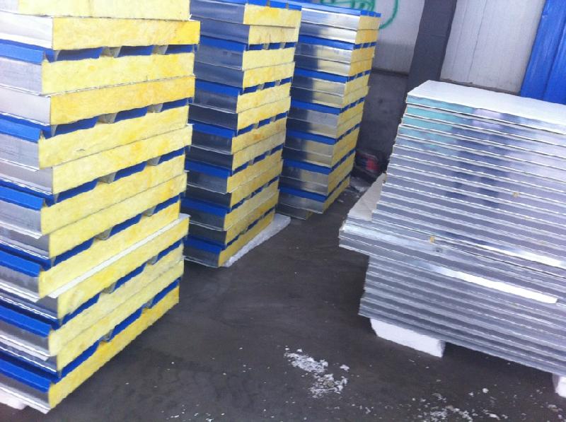 供应沈阳彩钢保温复合板生产厂家