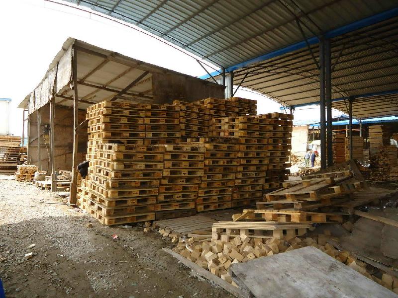 上海周边江浙大量木材回收批发