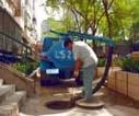 供应广州天河区专业清理化粪池抽污水池化油池服务图片