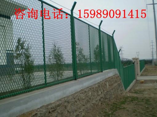 深圳安全网生产厂家，海南建筑铁丝网促销，广州道路隔离栅供应