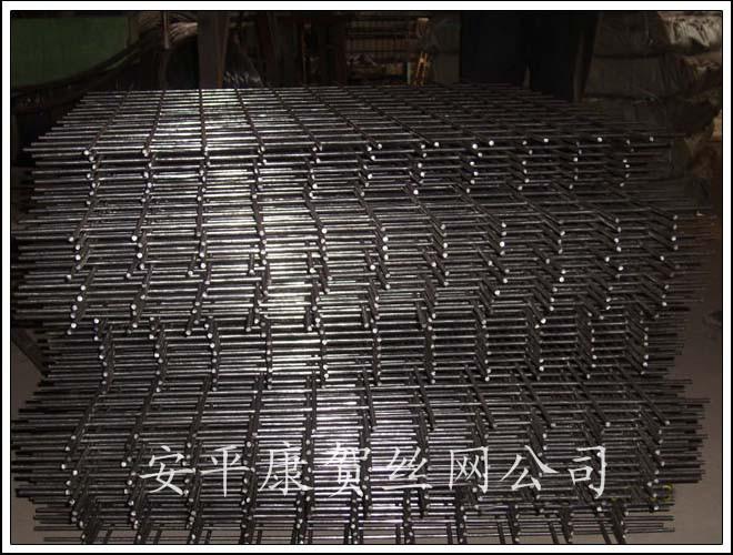 大量批发钢筋网片,钢筋网片生产厂家,钢筋焊接网片