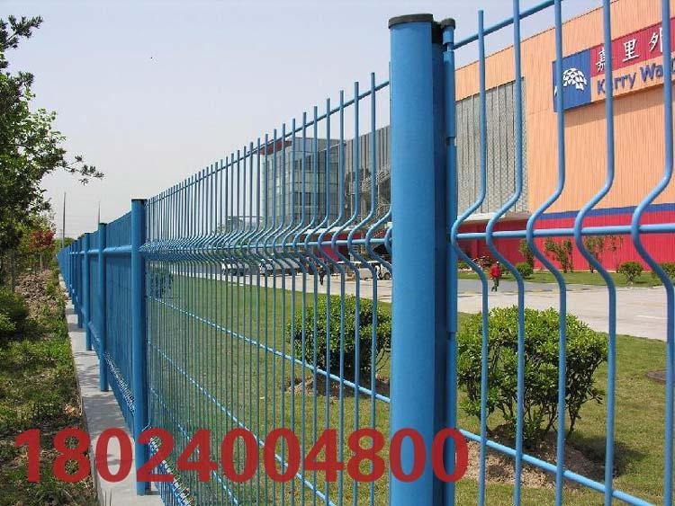 供应云浮铁丝网围栏，深圳铁丝围网规格，东莞铁丝网围栏厂家